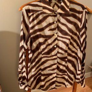 *HP* Jones NY soft cotton animal print shirt